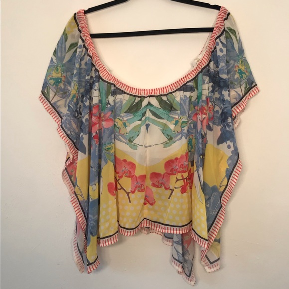 Flying Tomato flowing off the shoulder top - Picture 4 of 7